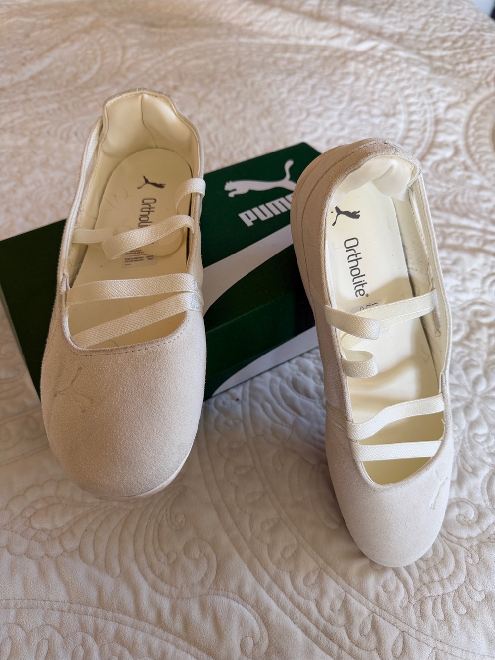 Puma Women’s Cream Ballet-Style Flats with Elastic Straps